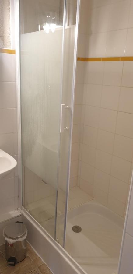 L'Eolienne Hotel Rouxmesnil-Bouteilles Bagian luar foto
