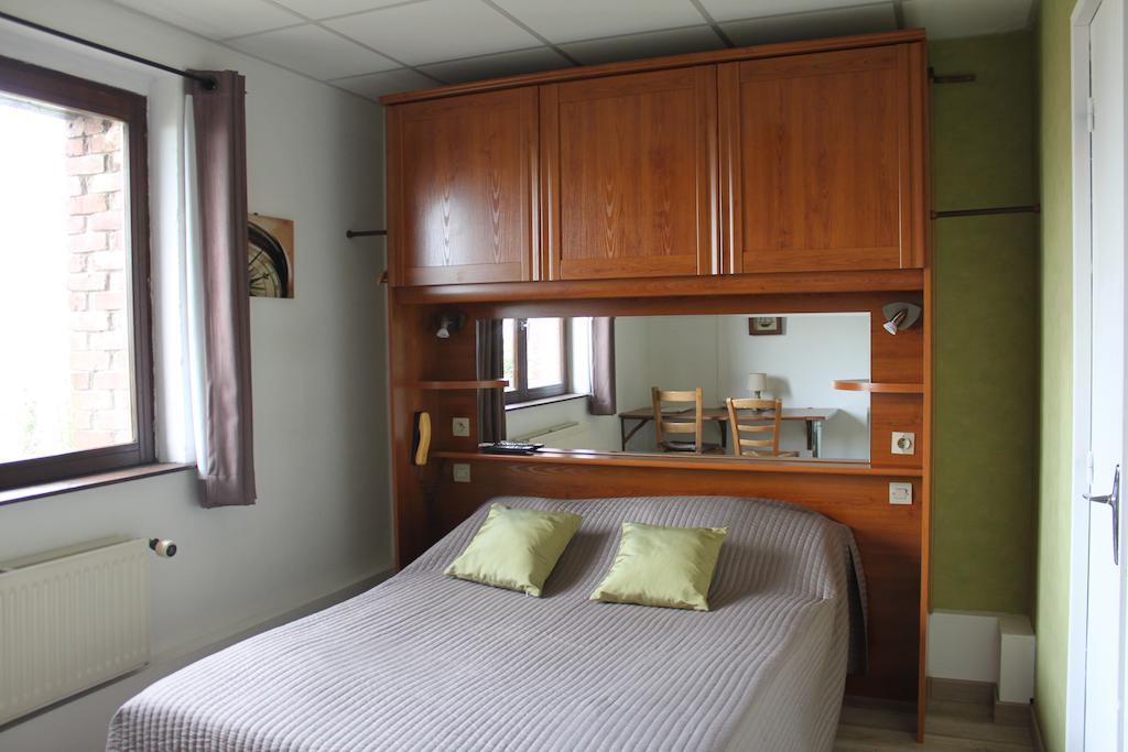L'Eolienne Hotel Rouxmesnil-Bouteilles Bagian luar foto