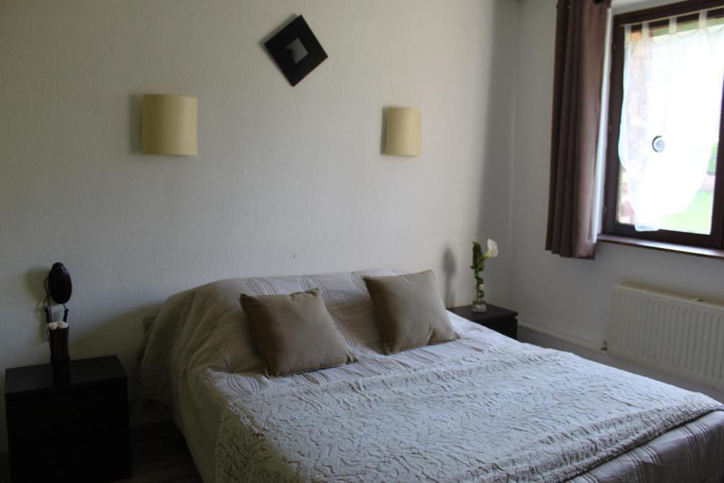 L'Eolienne Hotel Rouxmesnil-Bouteilles Bagian luar foto